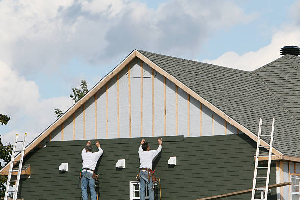 Professional Siding Contractor technician working in Mead, CO
